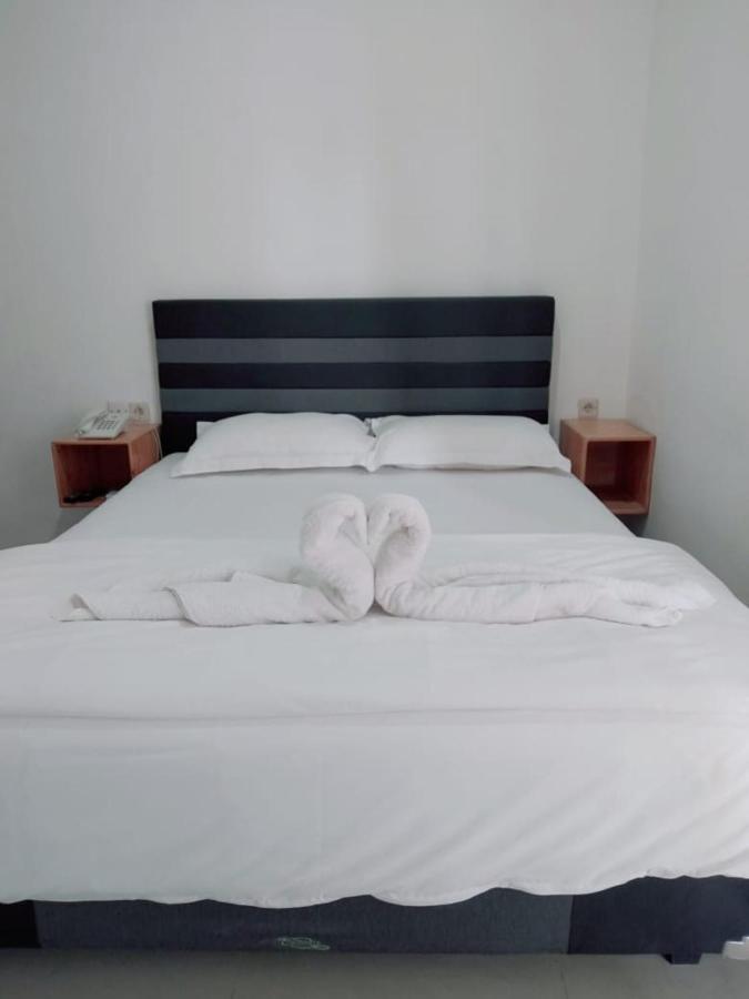 Jaya Sakti Hotel Blora Ngoại thất bức ảnh